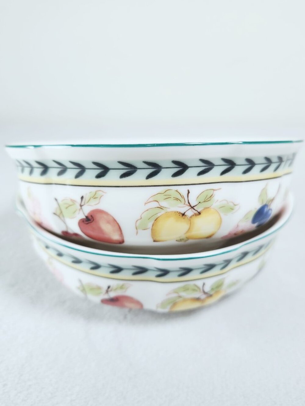 Villeroy and Boch French Garden Menton 5.75” Accent Coupe Cereal Bowl Set of 2